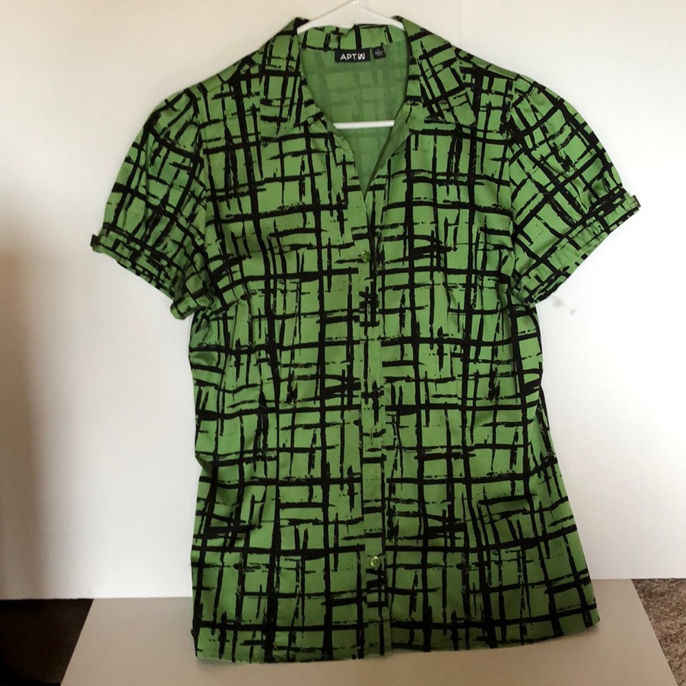 Apt 9 Fitted SS Shirt